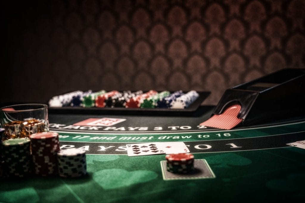 Prednosti i mane igranja u online casinima Prednosti i mane igranja u online casinima